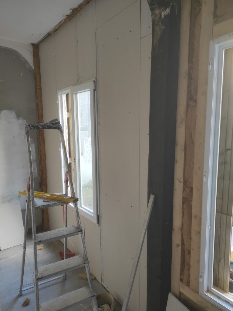 Isolation laine de bois dans structure bois